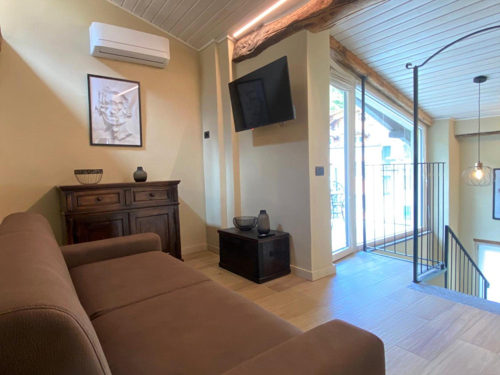 Argegno'S River - Central Apartment Lake View 객실 사진